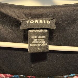 Torrid blouse size 1